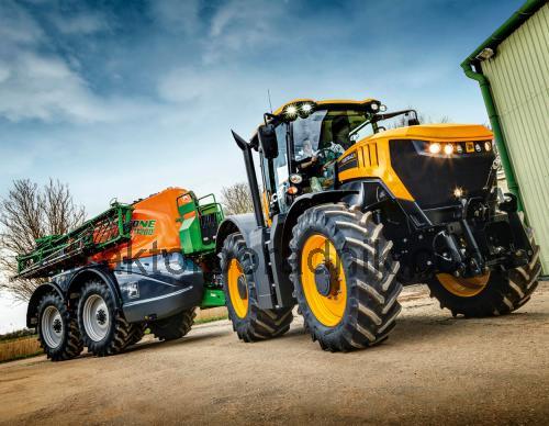 JCB Fastrac 8000 series opinie i specyfikacja